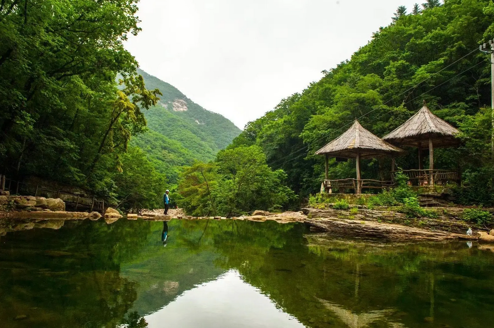 岫岩风景区_鞍山岫岩景区_岫岩清凉山旅游攻略