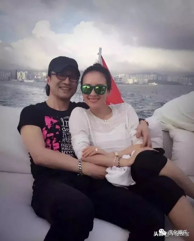 时尚男钻戒指_钻戒款式男_钻石戒指男款