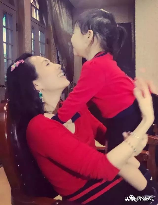 钻石戒指男款_钻戒款式男_时尚男钻戒指
