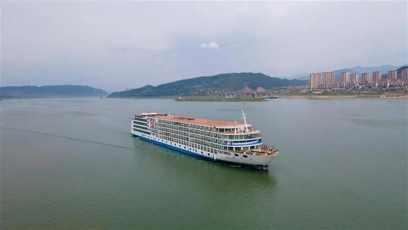 三峡豪华游轮旅游攻略-三峡豪华游轮价格套路(图4) 三峡豪华游轮旅游攻略_三峡豪华游轮图片_三峡豪华游轮价格套路