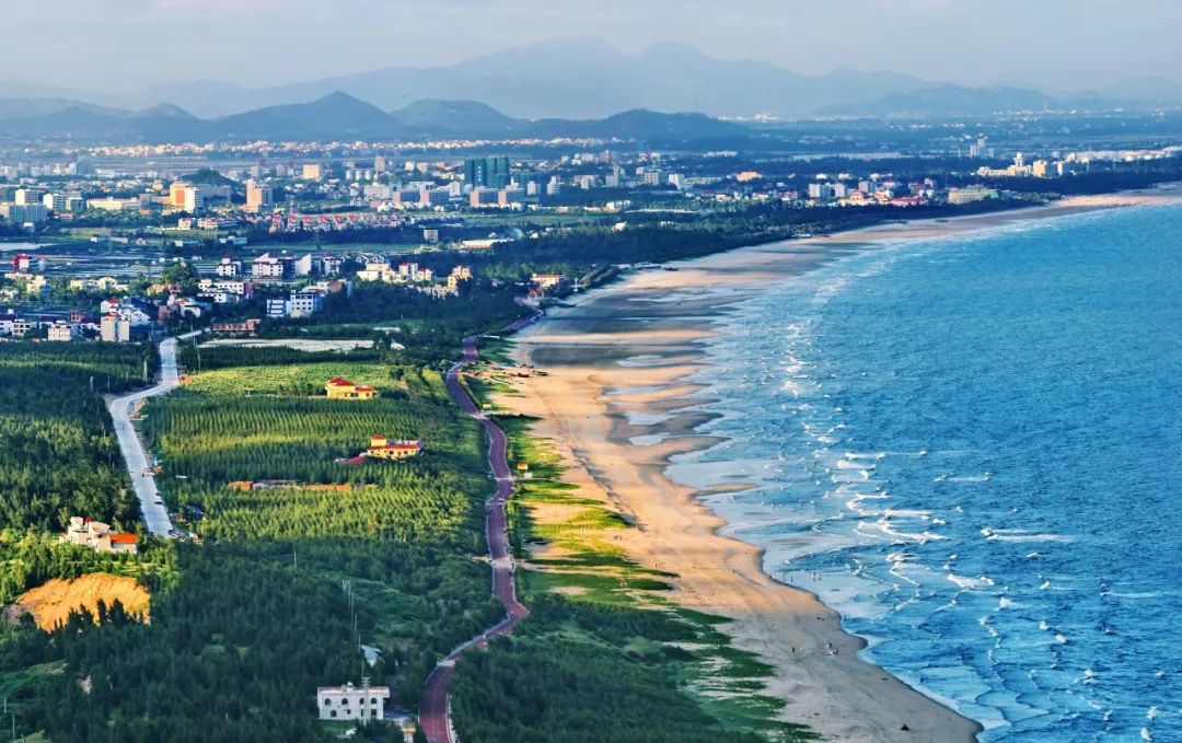 广东粤西旅游攻略_广东粤西旅游必去十大景点_粤西旅游