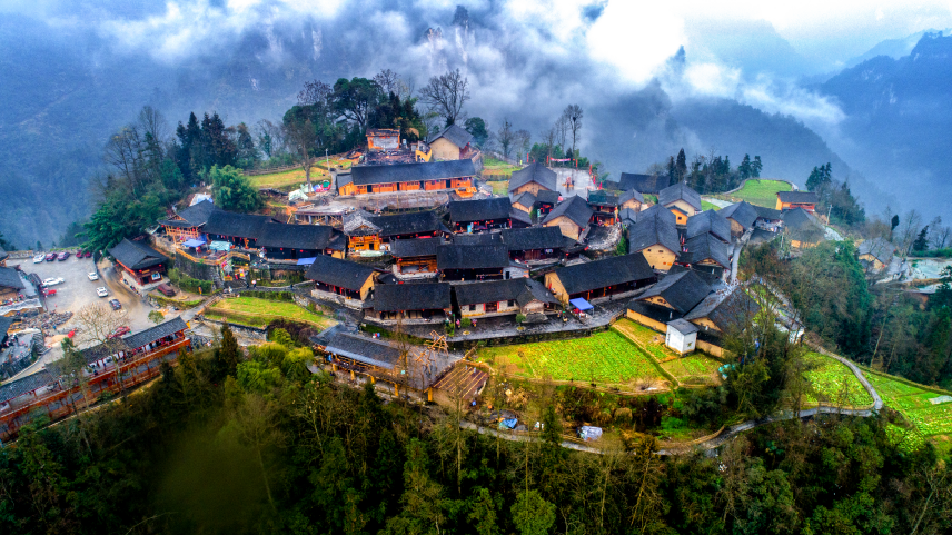 吉首旅游攻略_吉首旅游攻略景点必去_吉首游玩攻略自驾