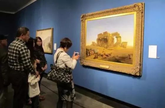 时尚化妆师就业方向_化妆就业时尚方向师资怎么样_时尚类化妆师
