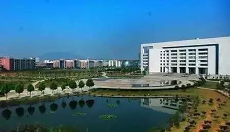 利姆时尚管理大学_利姆时尚管理大学_利姆时尚管理大学