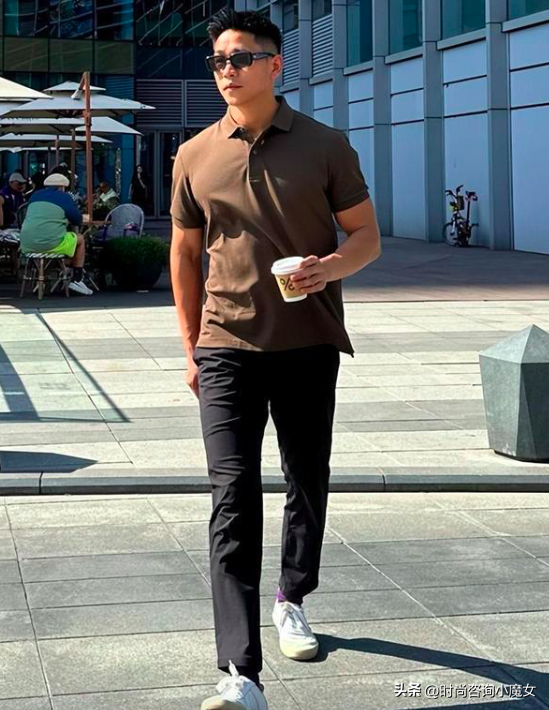 鞋休闲搭配时尚男装图片_休闲鞋搭配什么衣服好看男_男休闲鞋时尚搭配