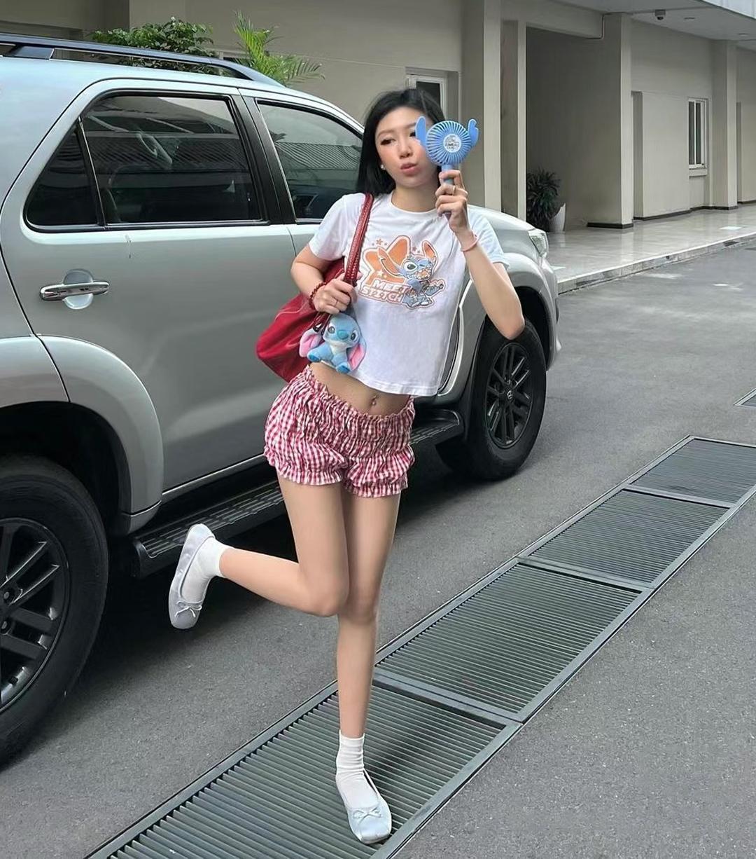 时尚吊带女装_吊带装时尚_时尚吊带内搭