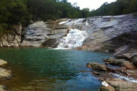 海南西线旅游攻略_海南西线旅游点_海南攻略西线旅游的地方