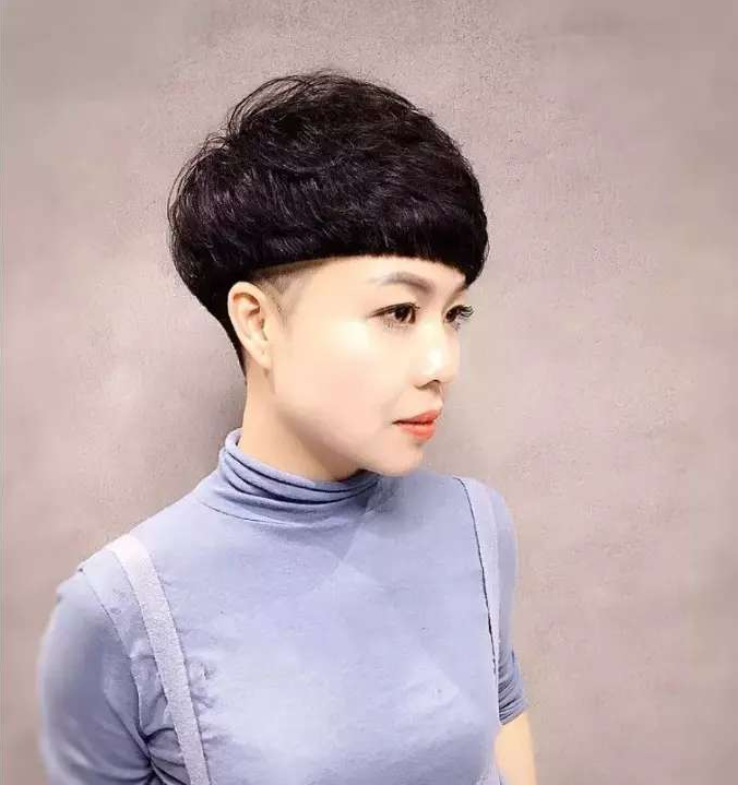 短发时尚女2015款_时尚短发女_短发时尚女大全集