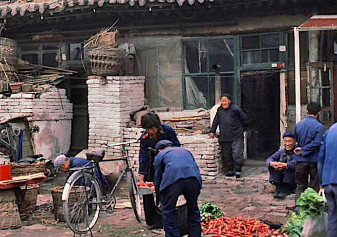 1920年代的时尚_时尚年代盘点_时尚年代女装官网