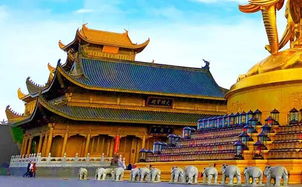 自驾峨眉山旅游攻略_自驾攻略峨眉旅游山庄_自驾攻略峨眉旅游山路