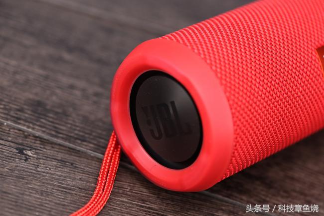 e时尚便携式多媒体音箱_时尚便携式多媒体音响_便携多媒体音箱