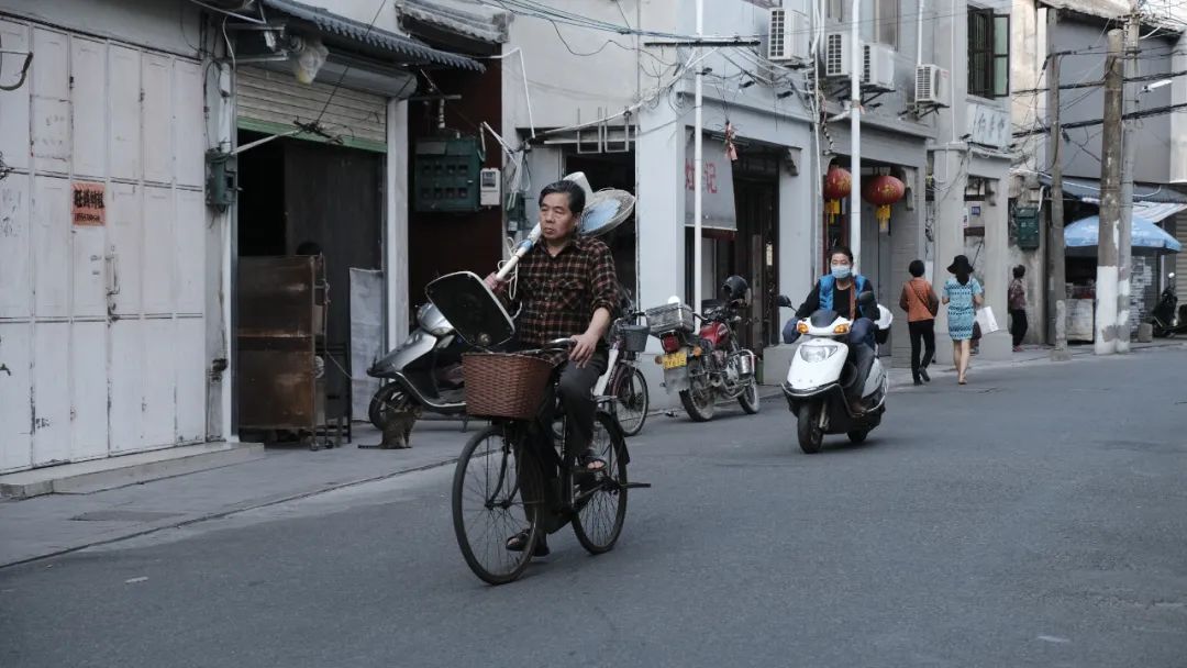 拉萨攻略成都旅游到哪个机场_成都到拉萨旅游攻略_拉萨到成都景点