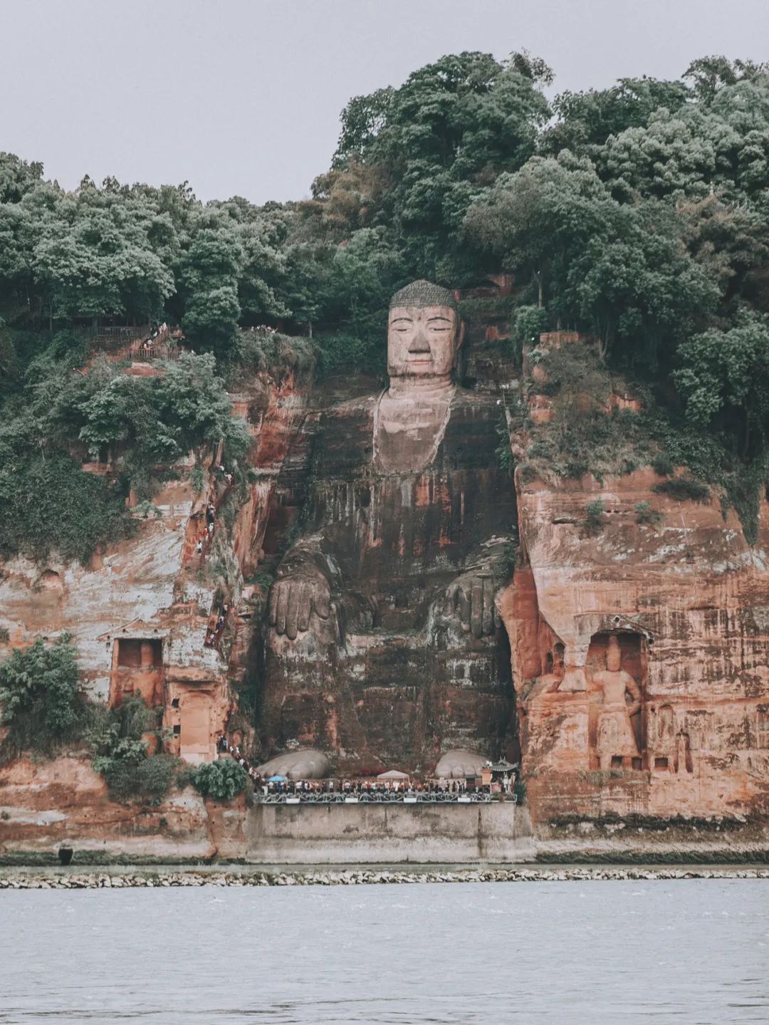 成都到拉萨旅游攻略_拉萨攻略成都旅游到哪个机场_拉萨到成都景点