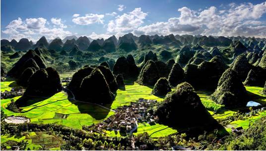 万峰林旅游攻略-航拍万峰林