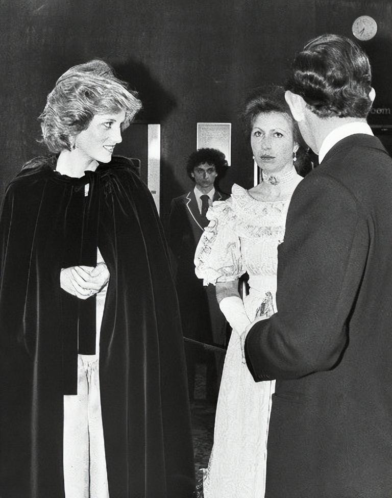 安妮时尚女装_安妮时尚_安妮女装