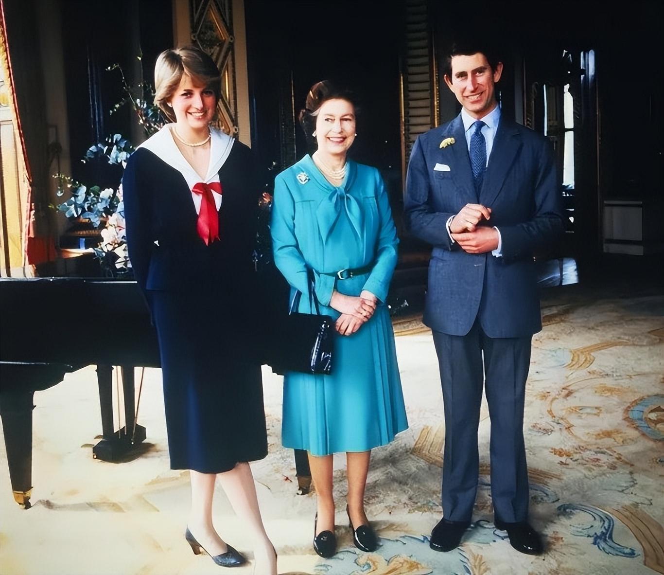 安妮女装_安妮时尚_安妮时尚女装