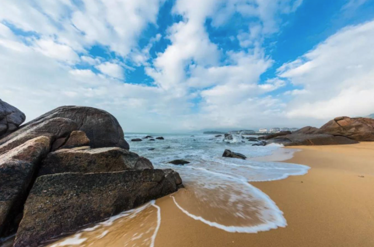 海南岛一月份旅游攻略_海南岛旅游旺季是几月_海南岛旅游什么月份最好