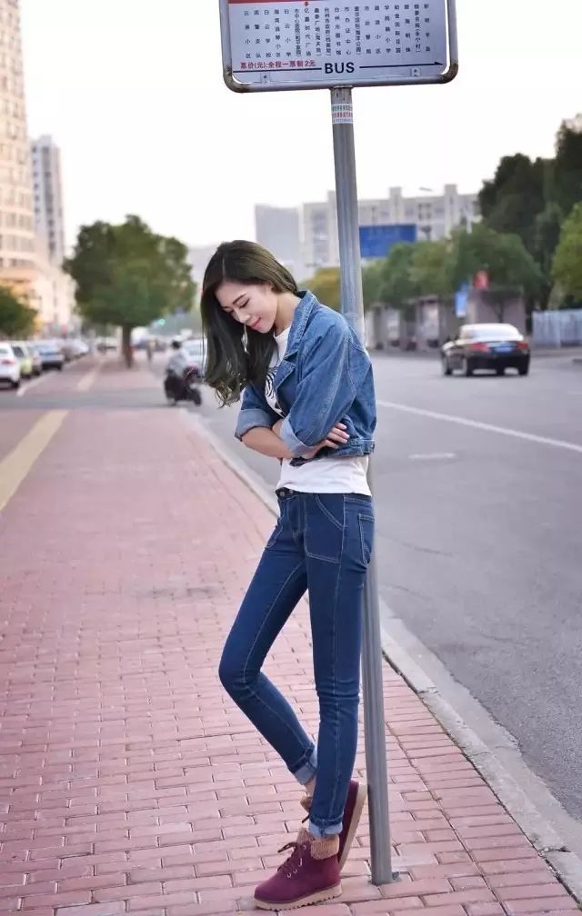 杂志街拍时尚图片_时尚街拍杂志美图_时尚街拍杂志
