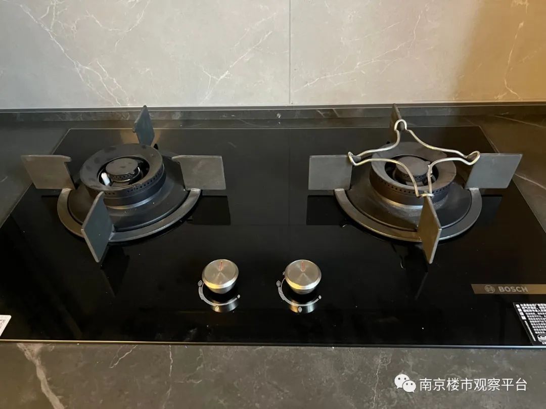 时尚地毯定制_熙元时尚定制官方网_广东时尚定制门价格