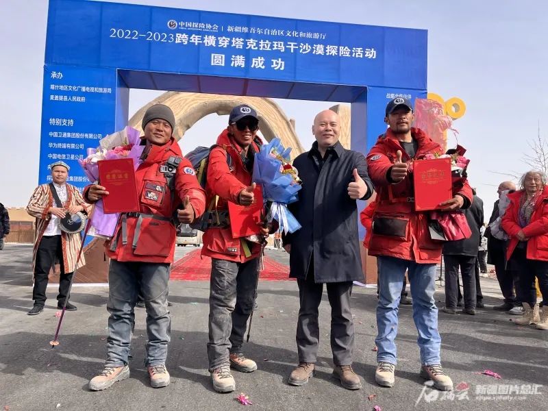 塔克拉玛干沙漠旅游景点攻略_塔克拉玛干沙漠一日游_塔克拉玛干沙漠旅游攻略