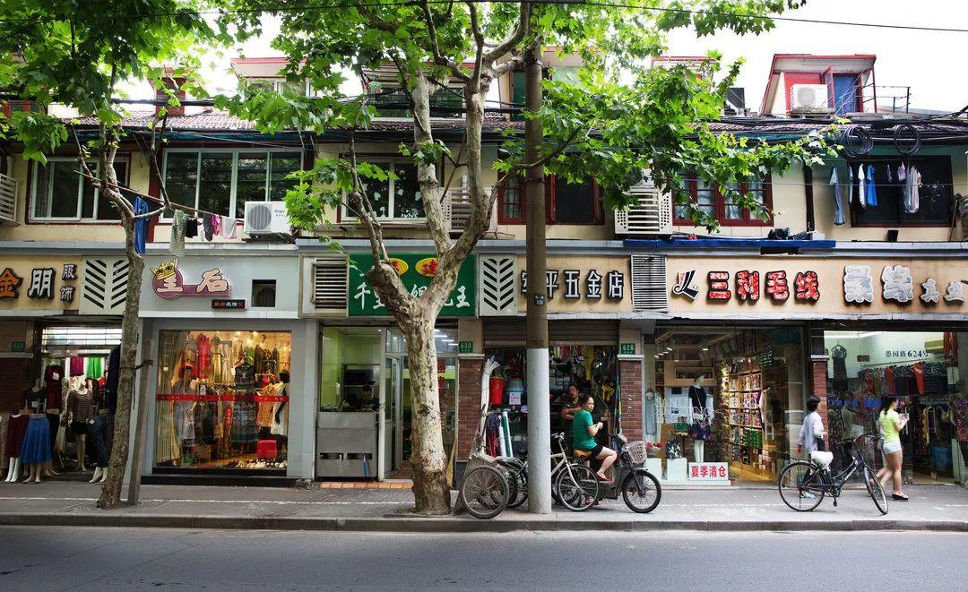上海衡山路旅游攻略-上海衡山路休闲街景点介绍(图3) 上海的衡山路在哪个区_上海衡山路休闲街景点介绍_上海衡山路旅游攻略