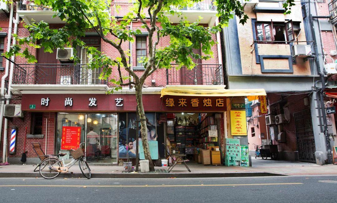 上海衡山路旅游攻略-上海衡山路休闲街景点介绍(图44) 上海衡山路旅游攻略_上海衡山路休闲街景点介绍_上海的衡山路在哪个区