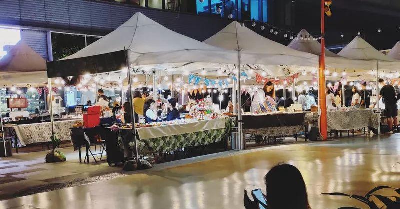 上海衡山路旅游攻略-上海衡山路休闲街景点介绍(图62) 上海衡山路旅游攻略_上海的衡山路在哪个区_上海衡山路休闲街景点介绍