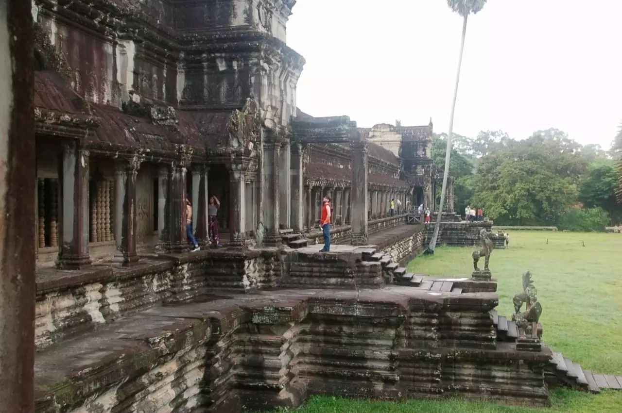 窝窝旅游哪款好_旅游攻略app蚂蜂窝自由行手机版_自驾窝窝旅行软件