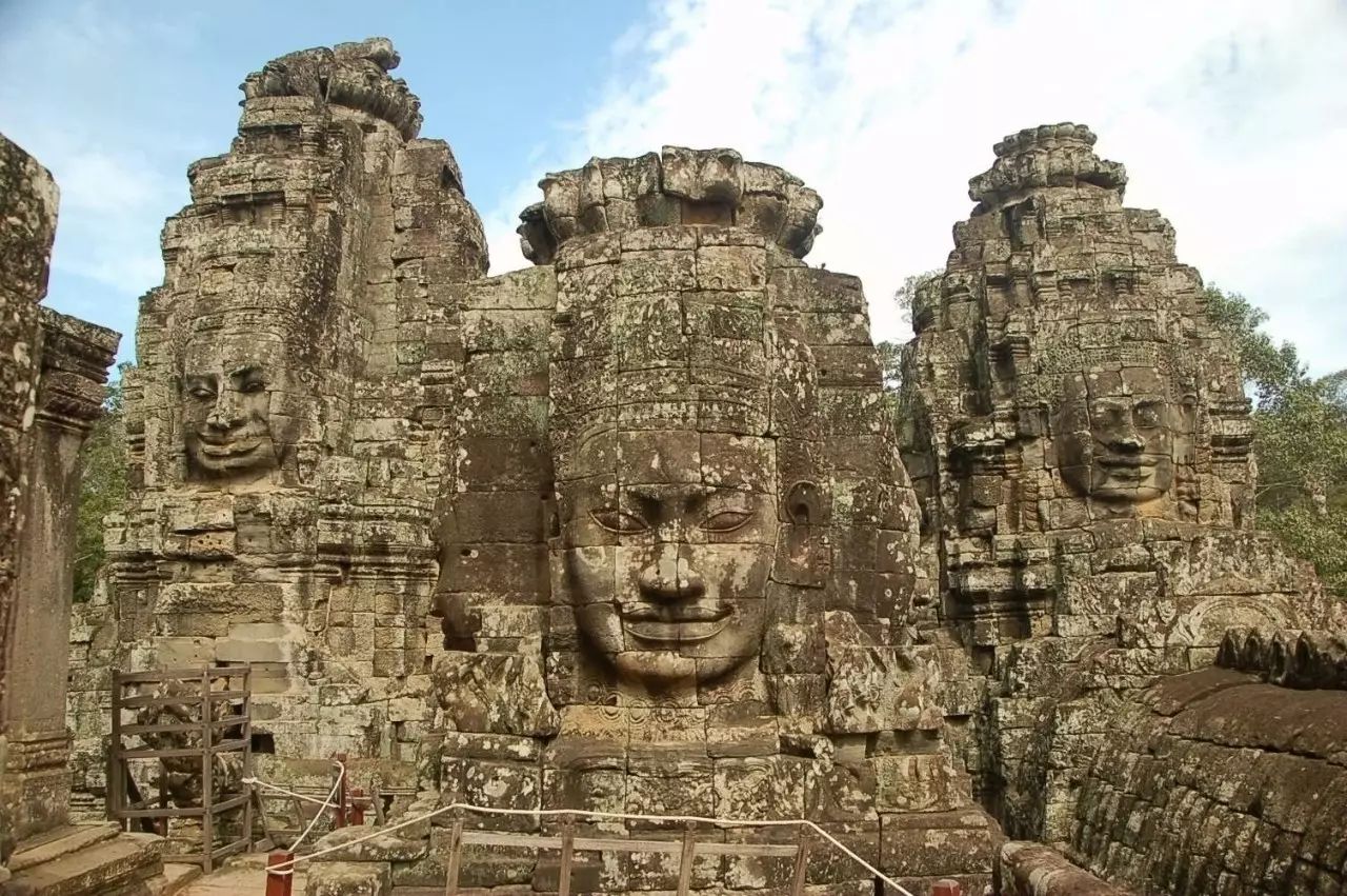 自驾窝窝旅行软件_窝窝旅游哪款好_旅游攻略app蚂蜂窝自由行手机版