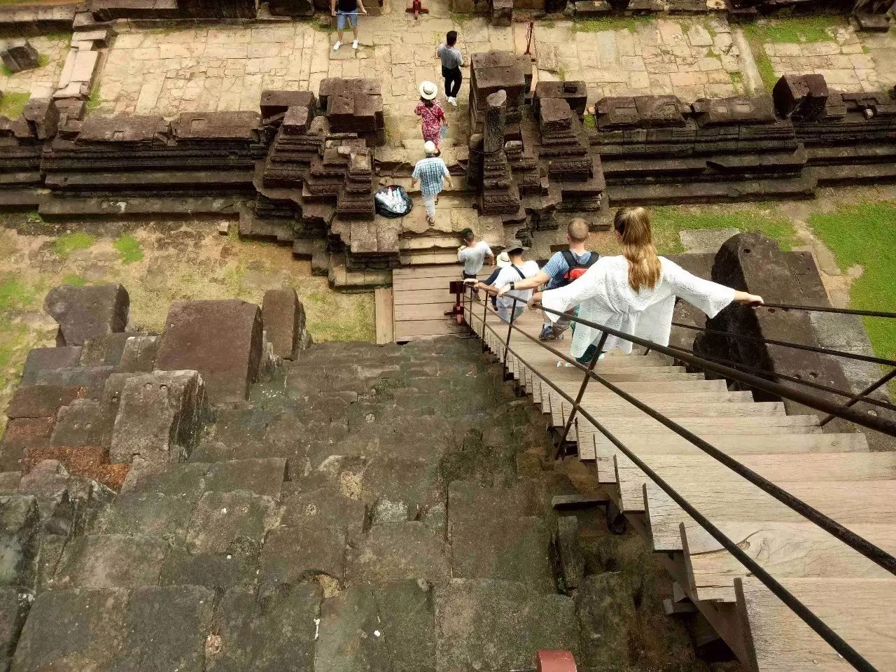 窝窝旅游哪款好_旅游攻略app蚂蜂窝自由行手机版_自驾窝窝旅行软件