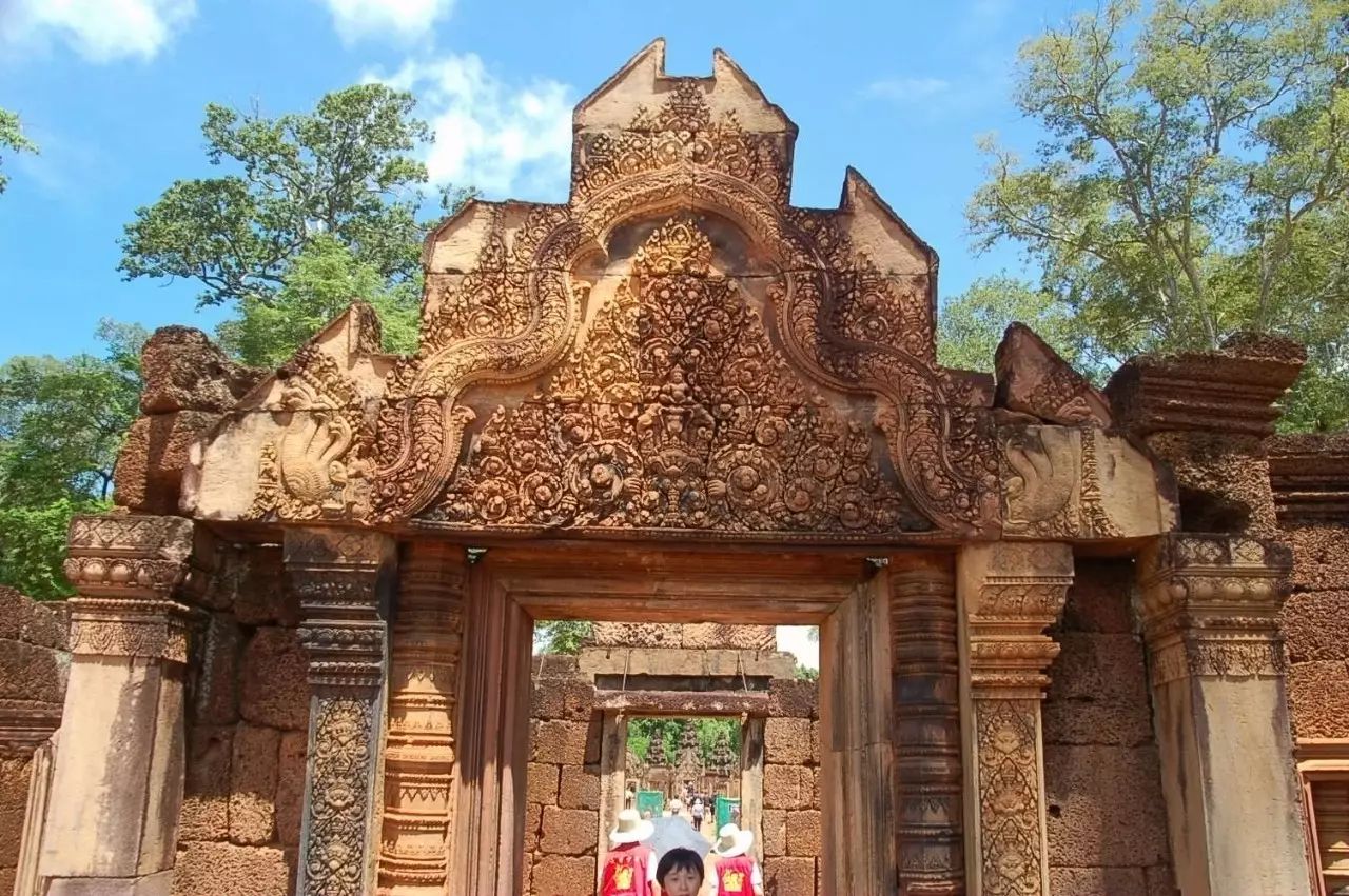 自驾窝窝旅行软件_旅游攻略app蚂蜂窝自由行手机版_窝窝旅游哪款好