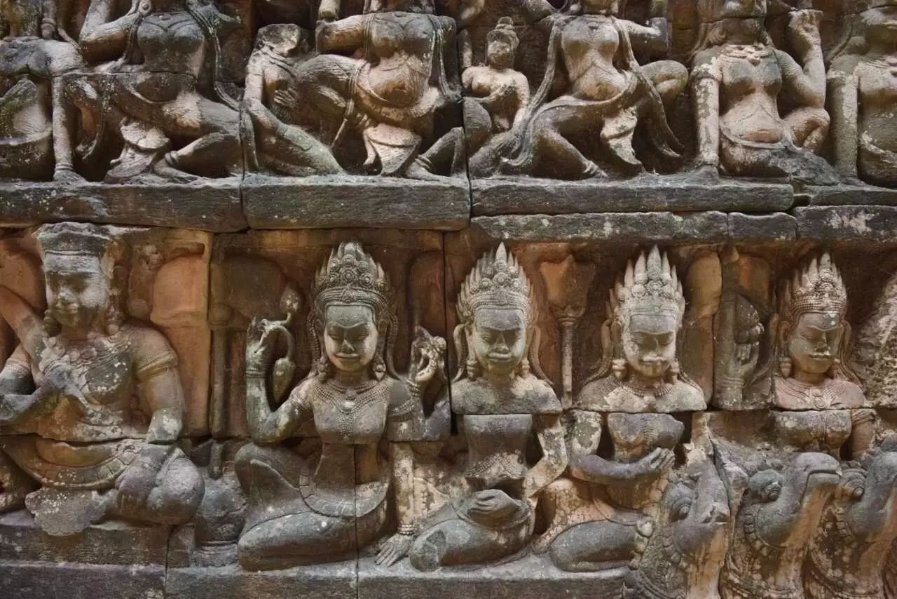 自驾窝窝旅行软件_旅游攻略app蚂蜂窝自由行手机版_窝窝旅游哪款好