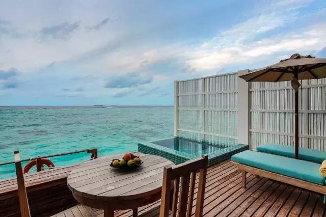 马尔代夫伊露岛旅游攻略-马尔代夫伊瑚鲁岛(图8) 马尔代夫伊瑚鲁岛_马尔代夫伊露薇莉岛_马尔代夫伊露岛旅游攻略