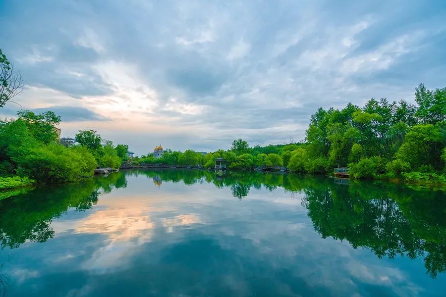 长白山旅游攻略夏季-夏季长白山攻略旅游攻略(图2) 长白山旅游攻略夏季_暑期长白山旅游攻略_夏季长白山攻略旅游攻略