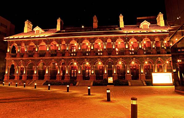 上海夜景旅游攻略_夜景上海攻略旅游景点推荐_上海夜景旅游景点