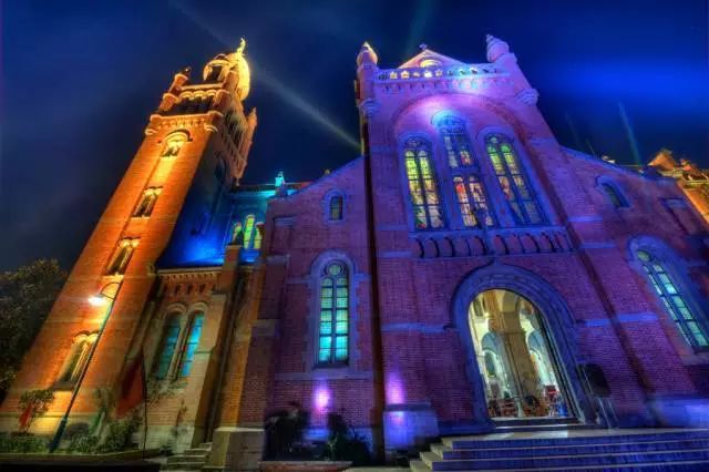 上海夜景旅游景点_上海夜景旅游攻略_夜景上海攻略旅游景点推荐