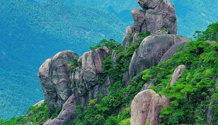 三清山在哪个火车站下车_坐火车到三清山哪站下_乘火车游三清山旅游攻略