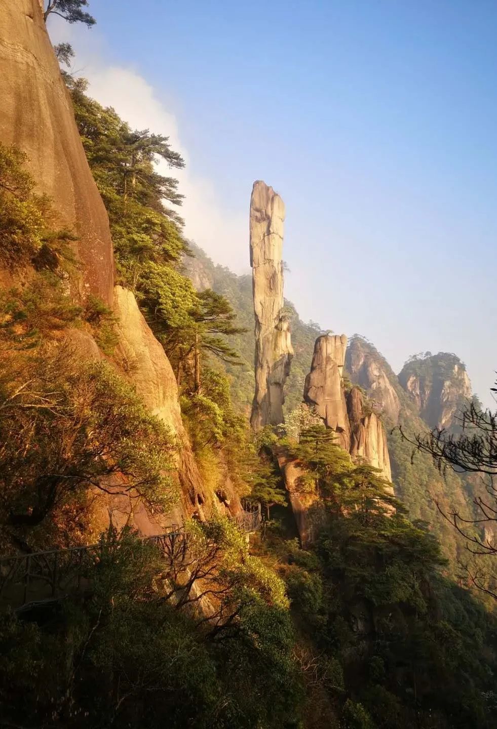 三清山火车票_三清山有火车站时刻表_乘火车游三清山旅游攻略