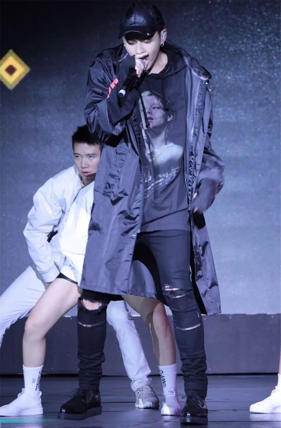 雨靴奢侈品牌_时尚品牌雨靴排名_时尚雨靴品牌