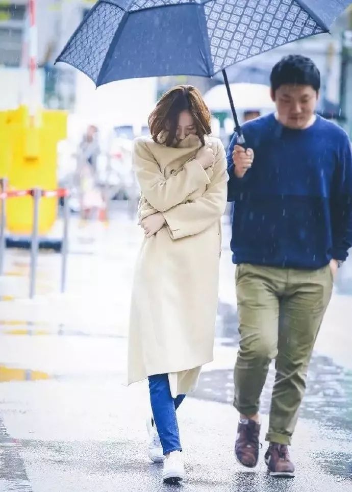 雨靴奢侈品牌_时尚雨靴品牌_时尚品牌雨靴排名