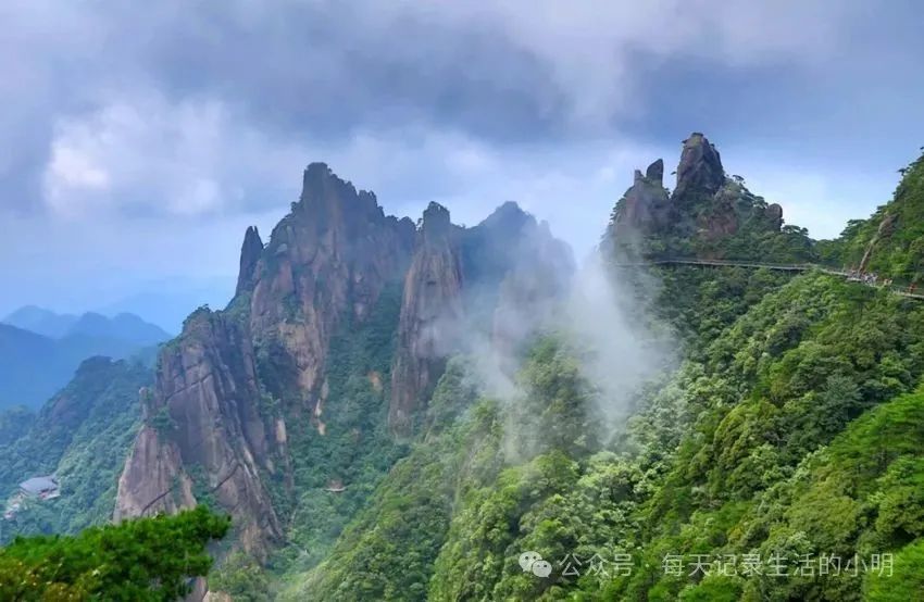 三清山旅游攻略自驾游二日游_三清山2日游旅游攻略_三清三旅游攻