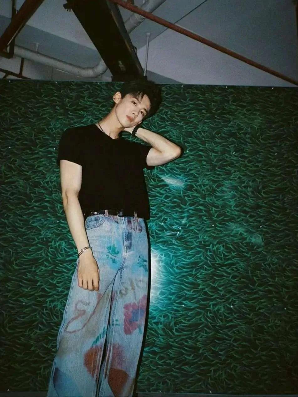 时尚短袖男装_时尚男士短袖_男时尚短袖