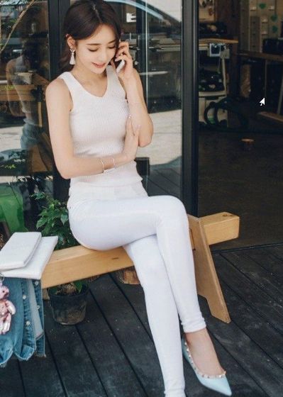 裤子牛仔裤女_时尚牛仔裤女款_时尚潮流牛仔裤女