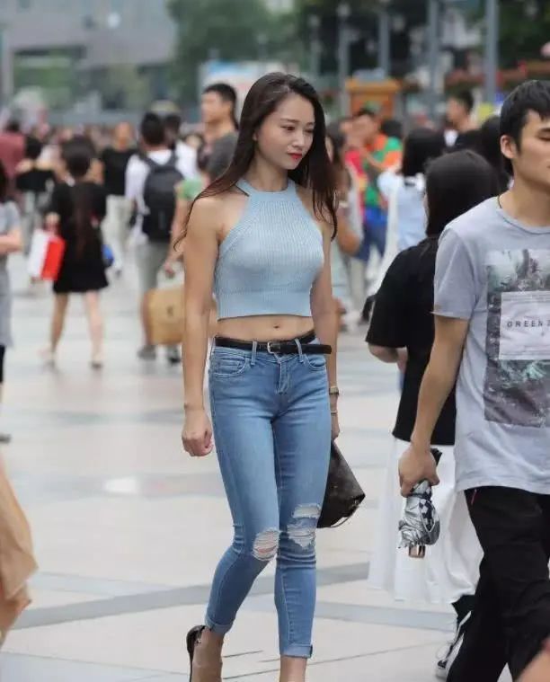 牛仔时尚裤装女_裤子牛仔裤女_时尚牛仔裤女款