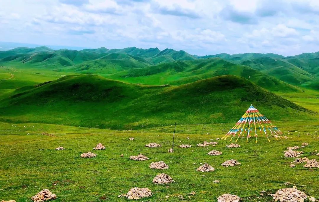 兰州 夏河 旅游攻略_兰州夏河海拔多少米_兰州至夏河路上有景点