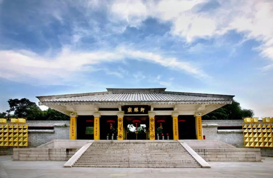 到西安延安旅游大概要多少费用_延安到西安旅游景点_西安到延安旅游攻略