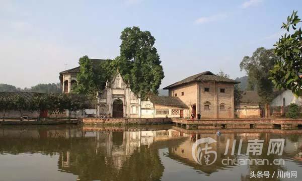 赤水天台镇_赤水天台山旅游攻略_赤水天台山风景图