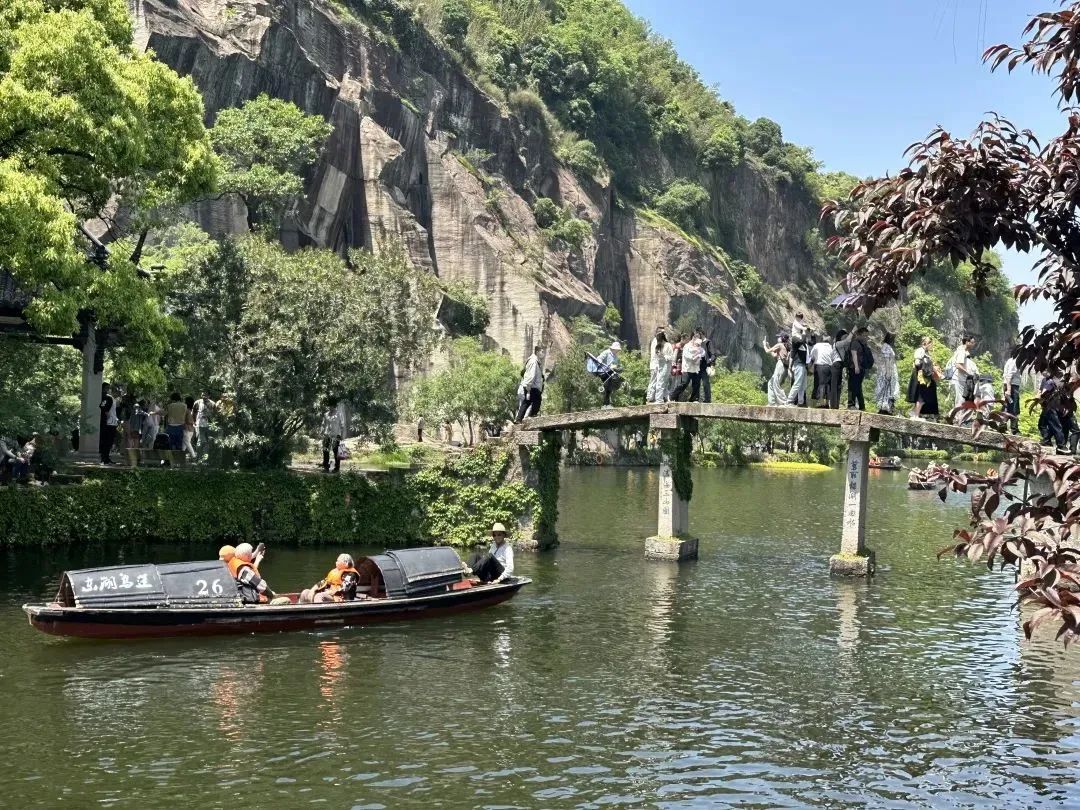 绍兴沈园旅游攻略_绍兴沈园门票价格_绍兴沈园值得去吗