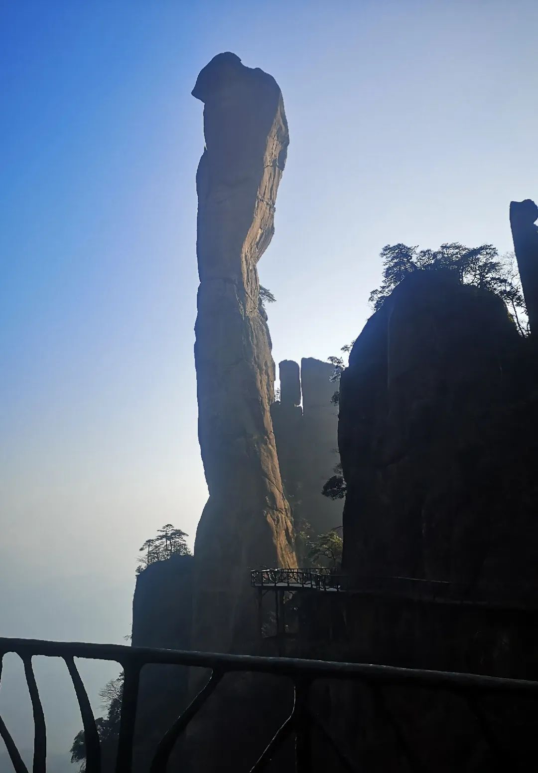 乘火车游三清山旅游攻略-三清山火车票(图27) 三清山有火车站时刻表_乘火车游三清山旅游攻略_三清山火车票