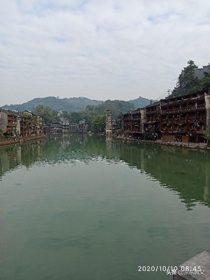 去凤凰古城旅游攻略-凤凰古城景区地址(图7) 去凤凰古城旅游攻略_古城凤凰有什么好玩的_凤凰古城景区地址